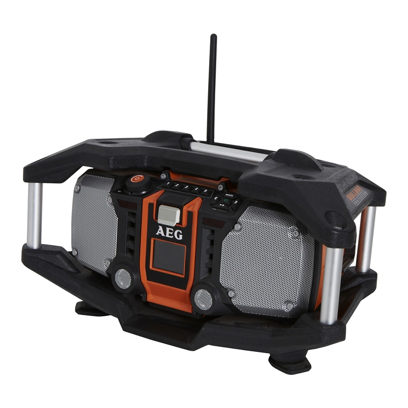 AEG Worksite Radio 240V / 18V SKU 06230100 Bunnings Warehouse